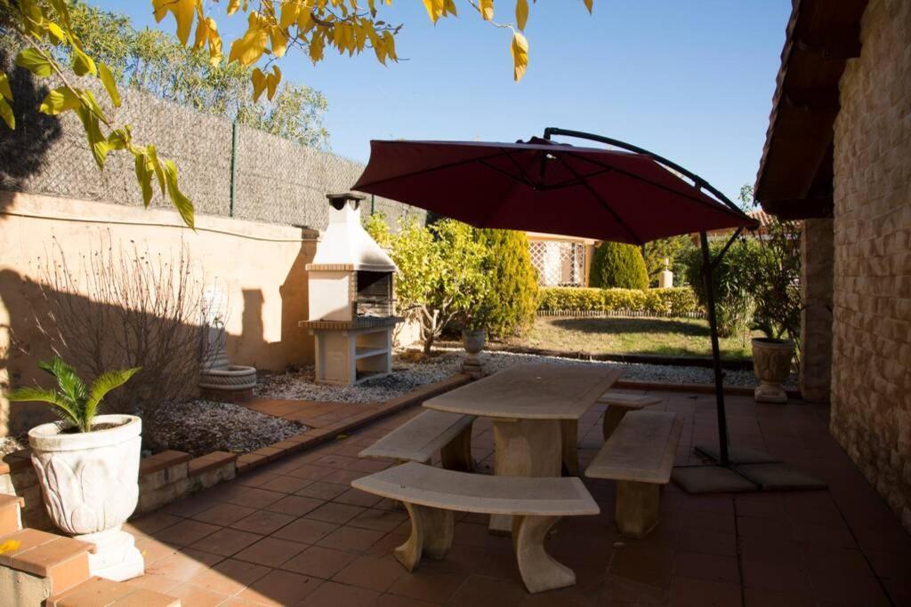 Casa Bella Con Piscina Villa Caldes De Montbui Exteriör bild