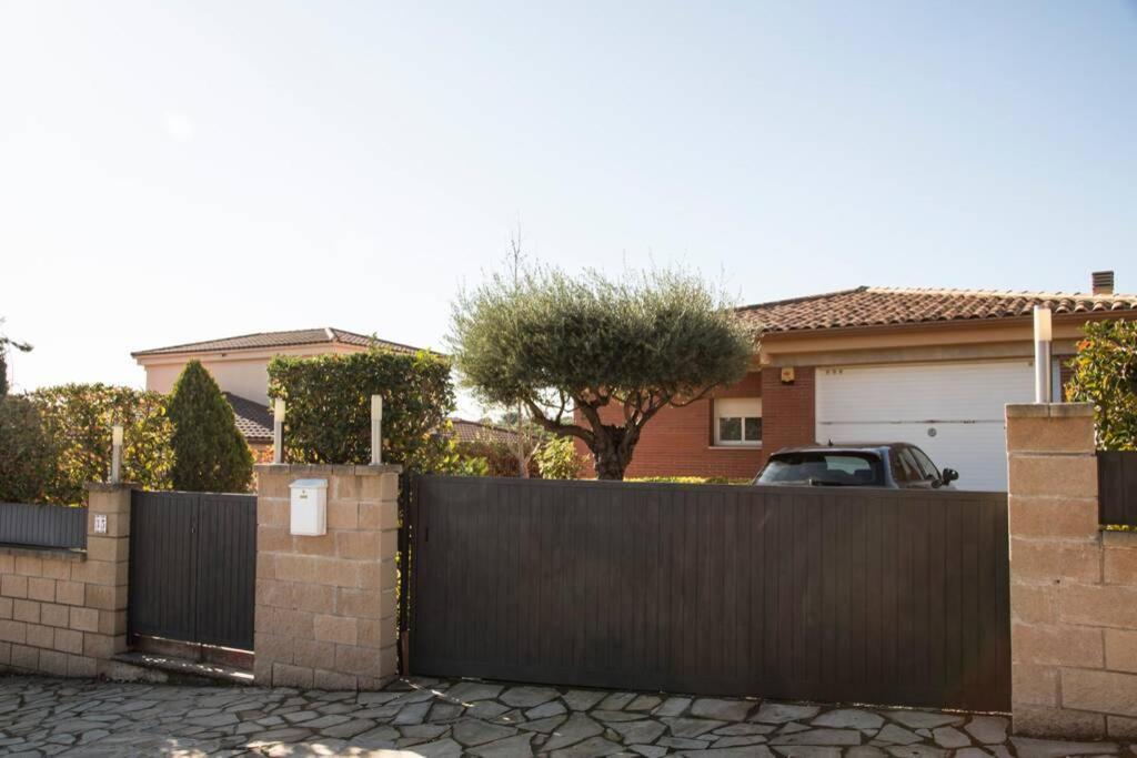 Casa Bella Con Piscina Villa Caldes De Montbui Exteriör bild